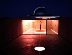 Penampakan Observatorium Mirip Pesawat Antariksa di Siprus