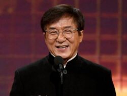 Jaket Jackie Chan Laku Rp1,5 M dalam Lelang Amal di Indonesia