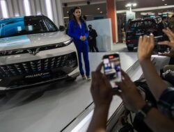 Adu Spesifikasi 2 SUV Hybrid Produksi RI, Mana Lebih Layak Dipilih?