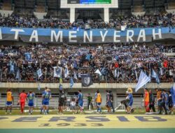 Bobotoh Ultimatum Manajemen Persib Soal Dugaan Intimidasi Oleh Pemain