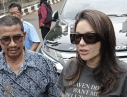 Nikita Mirzani Bicara Kondisi Terkini Putrinya: Unggul tinggi, Belajar di Rumah