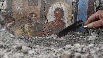 Penemuan Rumah dengan Lukisan Mitologis di Situs Pompeii