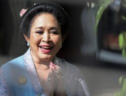 Titiek Soeharto Disebut Kirim Tumpeng ke Prabowo