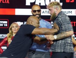 Mike Tyson Terang-terangan Sebut Jake Paul Petinju Amatir