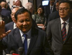 Prabowo Sambangi Kantor Sri Mulyani Jelang Kenaikan PPN 12 Persen