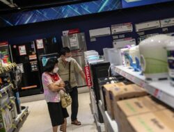 Cek Daftar Elektronik yang Banting Harga di Transmart Full Day Sale