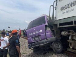 Kendaraan Paling Prioritas di RI, Damkar dan Ambulans Dianjurkan Mengalah
