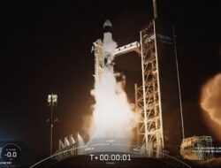 Misi Bersejarah Fram2 dari SpaceX, Dikomandoi Crazy Rich Kripto