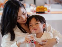 Sleep Training ala Nikita Willy Buat Si Buah Hati