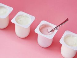 Deretan Manfaat Makan Yoghurt di Malam Hari, Bisa Kurangi Sembelit