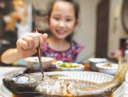 Bukan Digoreng, Ini 4 Trik Memasak Ikan yang Benar dan Sehat