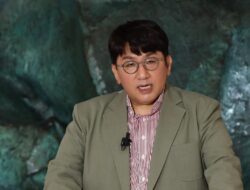 Bang Si-hyuk Berniat Diperiksa atas Tuduhan Penipuan IPO Pekan Depan