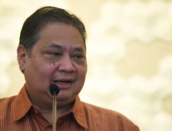 Airlangga Sebut Ray Dalio Setiap Waktu Berikan Nasihat ke Danantara