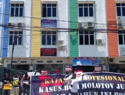 Aksi Jurnalis Papua, Peringati Setahun Teror Molotov ke Kantor Jubi