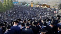 Ogah Sangat dianjurkan Militer, Puluhan Ribu Umat Yahudi Ortodoks Unjuk Rasa Netanyahu