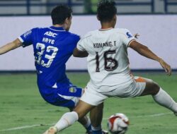 Peringkat Super League usai Persib Hajar Borneo: Posisi Persija Rawan