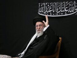 3 Tanda Rezim Khamenei di Iran Bisa Makin Melemah