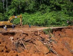 3 Pekerja Tertimbun Longsor di Jatinangor Berhasil Dievakuasi