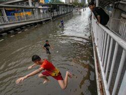 37 RT dan 12 Jalan Masih Terendam