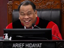 Canda Arief Hidayat soal Ganjar-Mahfud MD Kalah di Pilpres 2024