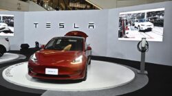 Tesla Beralih Bikin Robot, Bukan Lagi Pabrik Kendaraan Pribadi Listrik?