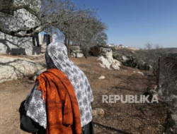 Ekstremis Bakar Rumah Warga Palestina, Rangsek Masjid al-Aqsa