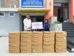 Dukung Penanganan Karhutla, Pupuk Kaltim Salurkan Puluhan Ribu Masker ke Tiga Wilayah