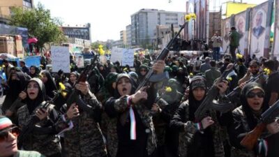 Iran Naikkan Kewaspadaan Militer, Trump Pangkas Kunjungan Camp David, Pertempuran Segera Kembali Pecah?