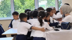 Pelarangan Hijab Bikin Retak Hubungan Azerbaijan-Turki