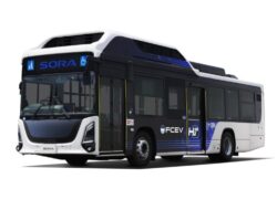 Isuzu dan Toyota Luncurkan Kendaraan Bus Hidrogen, Isi Bahan Bakar hanya 10 Menit