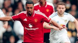 Manchester United Dekati Zona Degradasi, Arsenal Bayangi City